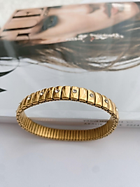 Lastikli taş detaylı kelepçe