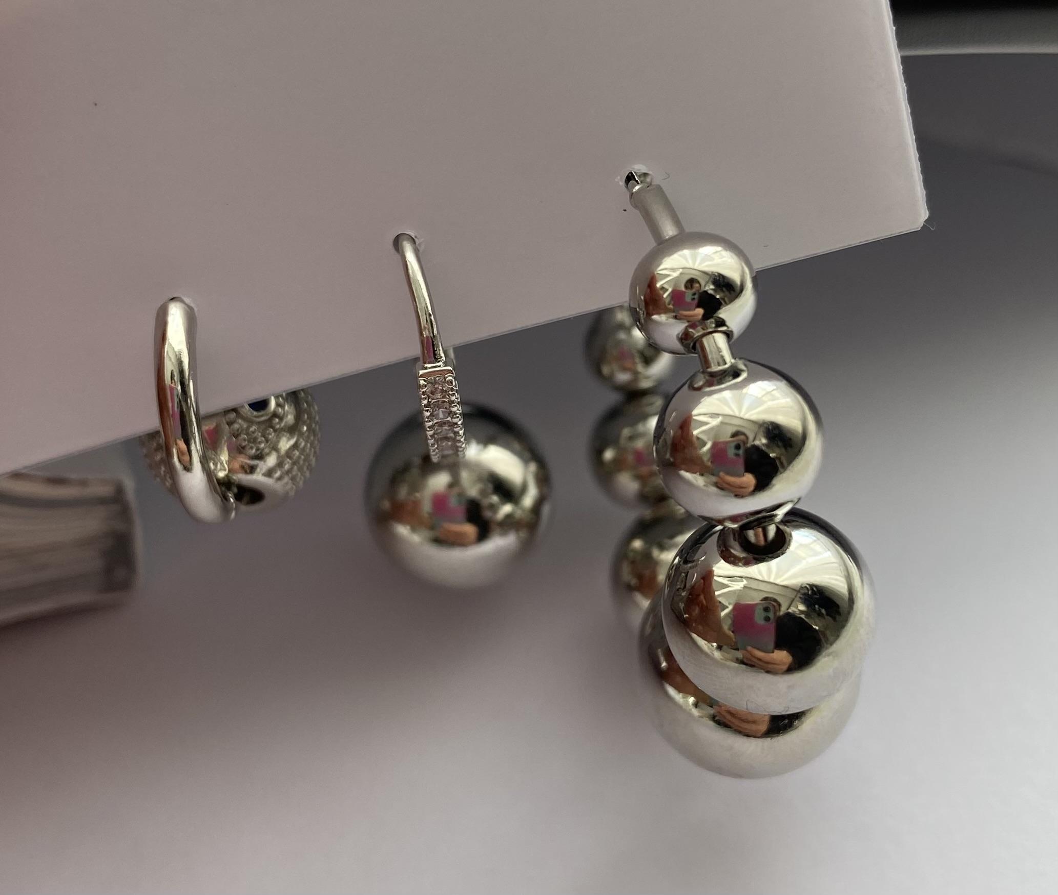 3 lü çelik gümüş rengi küpe