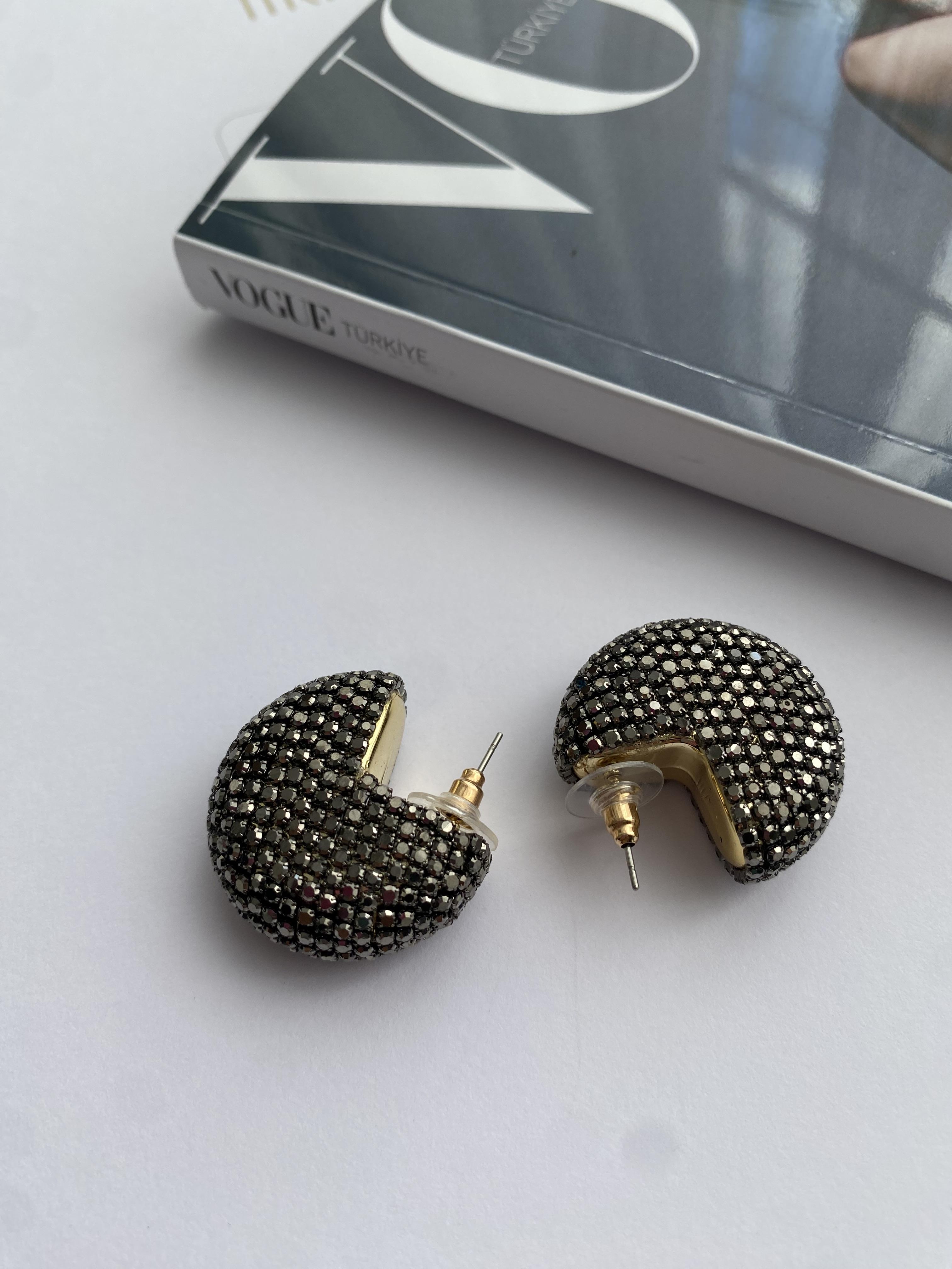 Vıp gümüş Taşlı küpe parlayan